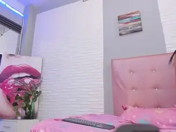 Biancawolf  live sex cam