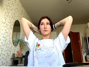 HildegardGallaty  live sex cam