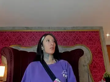 Ivvy_Black  live sex cam