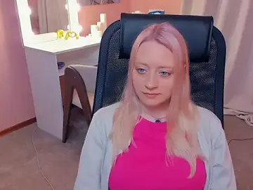 JamaLunney  live sex cam