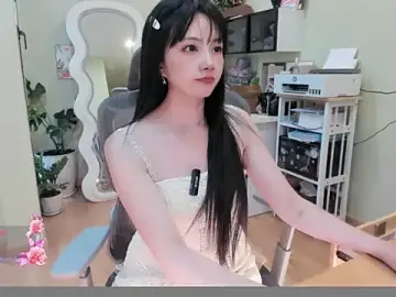 Nery_Asian  live sex cam