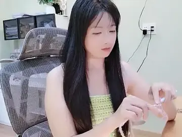 Nery_Asian  live sex cam