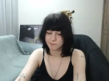 TinaQuiin  live sex cam