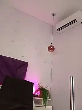 Haileystone  live sex cam