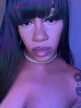 Rayemillian  live sex cam