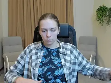 HeidiMinnix  live sex cam