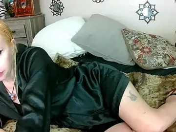 Lourdesnoir@xh  live sex cam