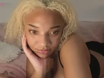 Perkyamberx  live sex cam