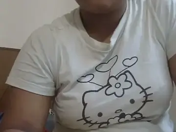 Shekira99  live sex cam
