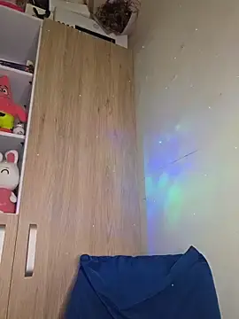 Dani-peggin  live sex cam