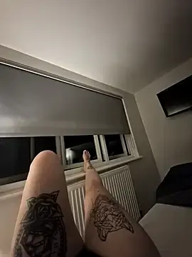 InkBabeX  live sex cam