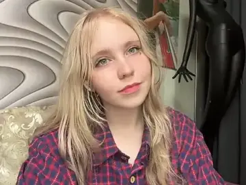 IrmgardCheli  live sex cam