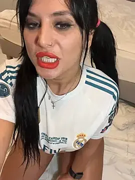 Kitty_Candimila  live sex cam