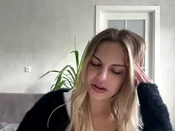 LaraineDomebo  live sex cam