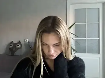 LaraineDomebo  live sex cam