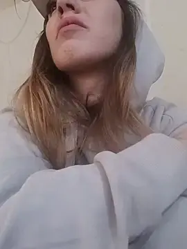 Luucy-Fer  live sex cam
