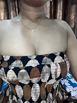 Piyu_x  live sex cam