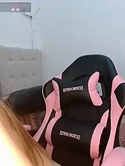 Abilovesyou1  live sex cam