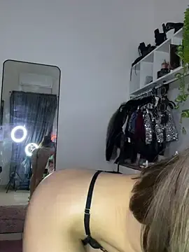 Abilovesyou1  live sex cam