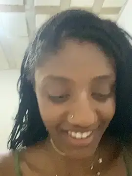 Plugbabyshawty  live sex cam