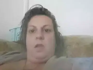 AndaBucur16  live sex cam