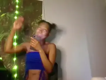 C0ffeecoolatte  live sex cam