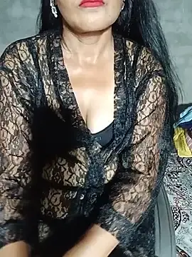 Kavitri-Verma  live sex cam