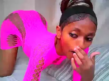 Qute_nimple  live sex cam