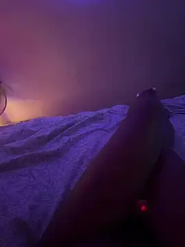 ReineNeferrti  live sex cam