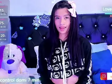 Sofiia_cute_  live sex cam