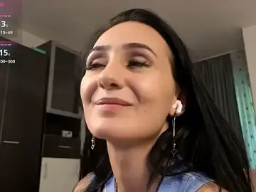 AmaraCross  live sex cam