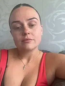 BellaTheBRAT  live sex cam
