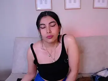 Bella_Cute_01  live sex cam