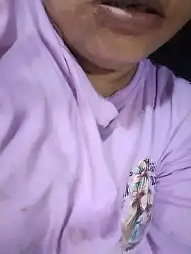 CUTIE_PIE_X  live sex cam
