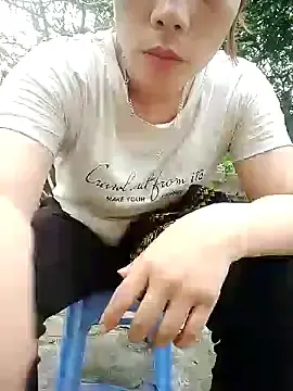 Diana_hi  live sex cam