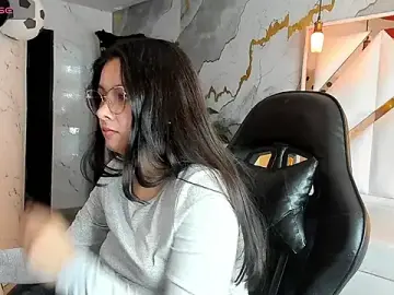 HoneyDoll_tf  live sex cam