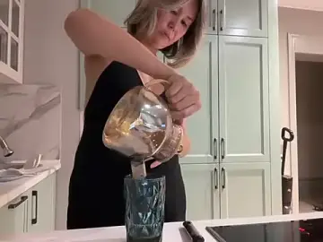 Nivoraja  live sex cam
