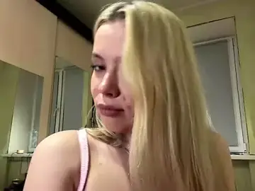 Omilia  live sex cam