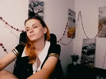 PeppyMia  live sex cam
