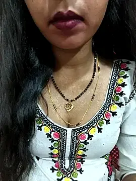 Sharmila-Singh  live sex cam