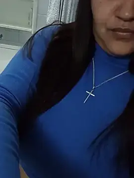 Gordi233  live sex cam