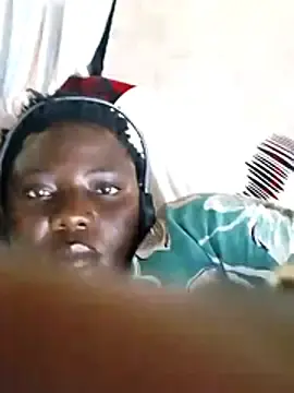 Sexy-adesh  live sex cam