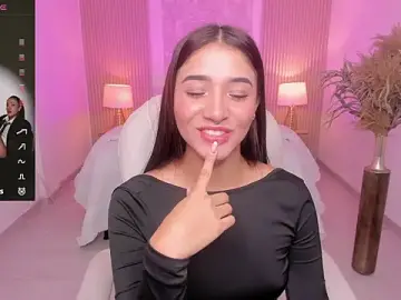 Antonella_Grayy  live sex cam