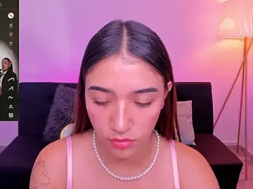 Antonella_Grayy  live sex cam