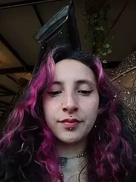 _Laary_Lily  live sex cam