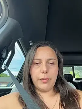 Bellag825  live sex cam