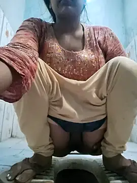 Indiancute43  live sex cam