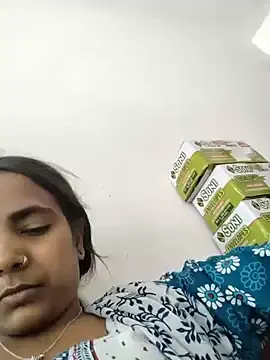 Indiancute43  live sex cam