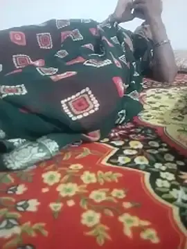 Savitra21  live sex cam