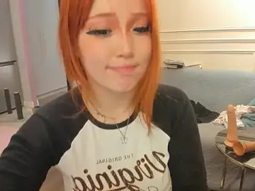 Yuna_loon1  live sex cam
